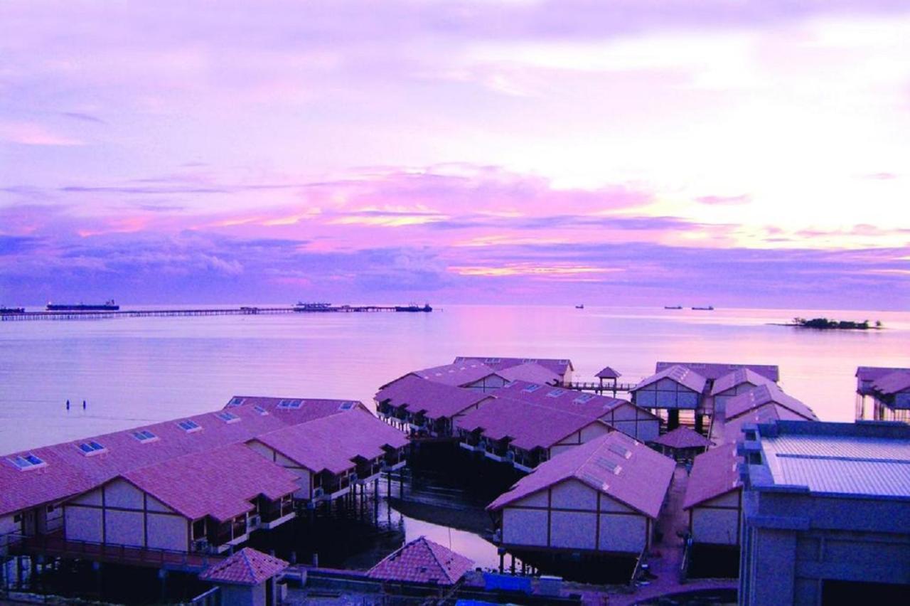 Port Dickson Private Unit Chalet Exterior foto